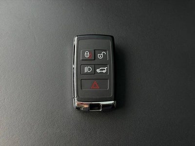 2023 Land Rover Range Rover SE LWB