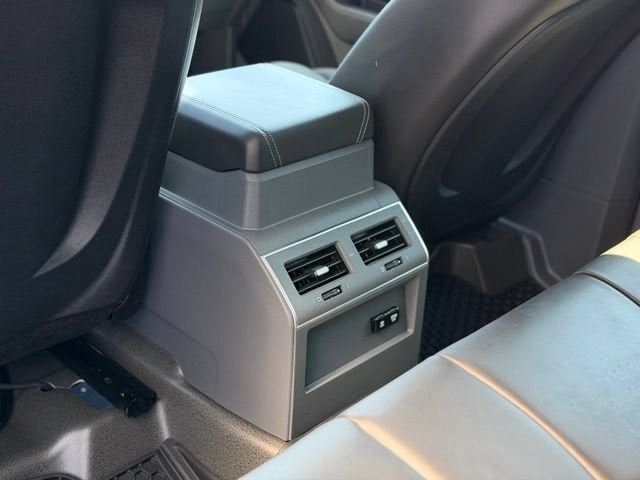 2024 INEOS Grenadier Station Wagon Fieldmaster Edition