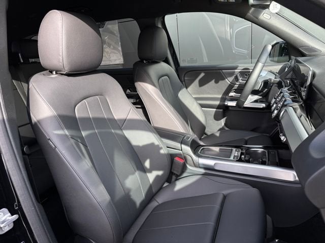 2025 Mercedes-Benz GLB GLB 250 4MATIC®