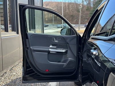 2025 Mercedes-Benz GLB GLB 250 4MATIC®
