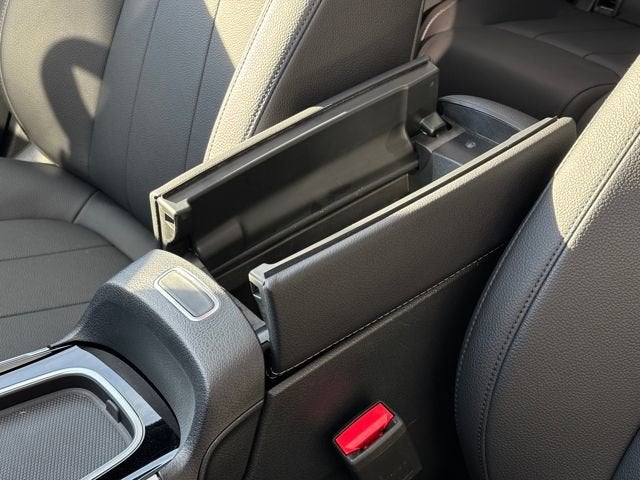 2025 Mercedes-Benz GLB GLB 250 4MATIC®