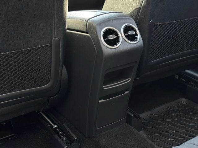 2025 Mercedes-Benz GLB GLB 250 4MATIC®