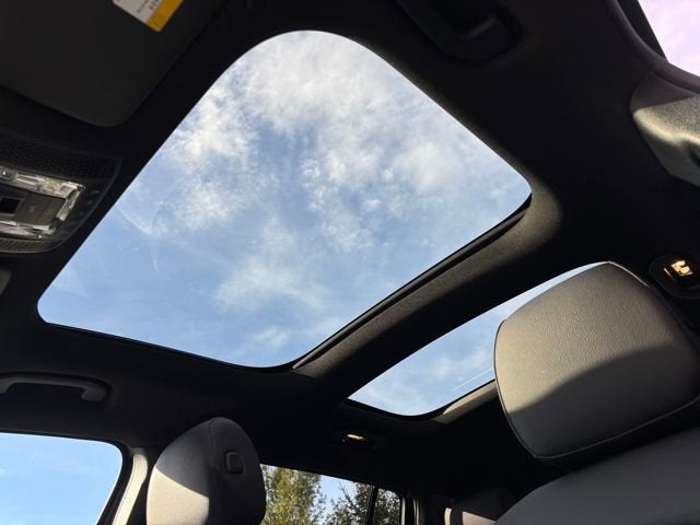 2025 Mercedes-Benz GLB GLB 250 4MATIC®