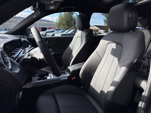 2025 Mercedes-Benz GLB GLB 250 4MATIC®