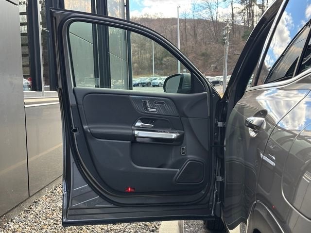 2025 Mercedes-Benz GLB GLB 250 4MATIC®