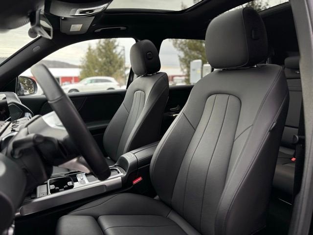 2025 Mercedes-Benz GLB GLB 250 4MATIC®