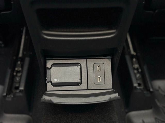 2025 Mercedes-Benz GLB GLB 250 4MATIC®