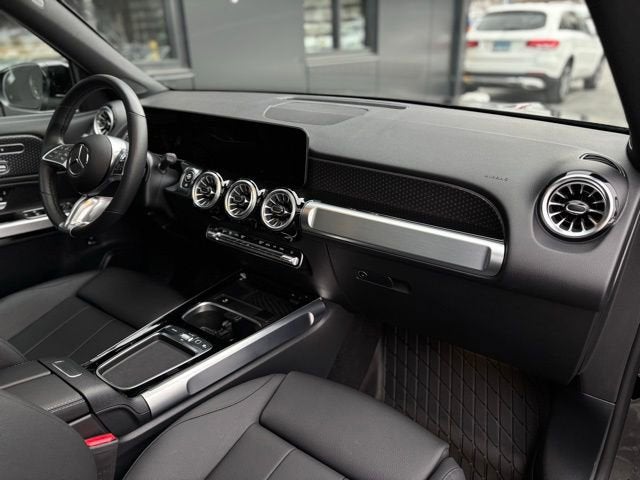 2025 Mercedes-Benz GLB GLB 250 4MATIC®