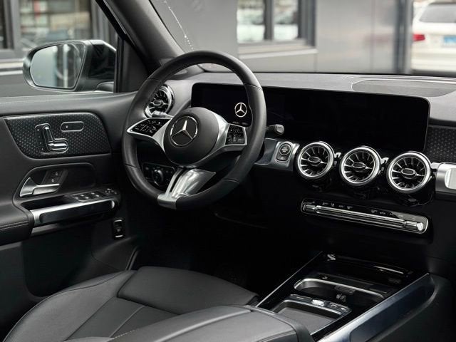 2025 Mercedes-Benz GLB GLB 250 4MATIC®
