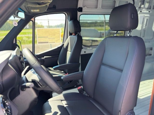 2026 Mercedes-Benz Sprinter 2500 Cargo 144 WB 4MATIC®