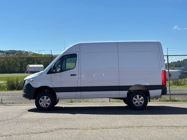 2026 Mercedes-Benz Sprinter 2500 Cargo 144 WB 4MATIC®