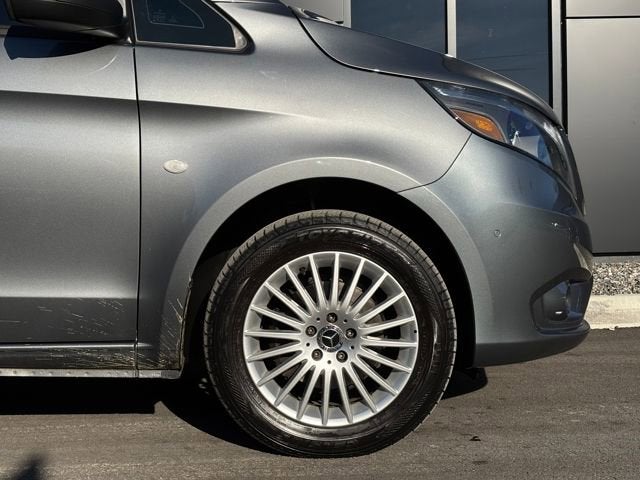 2021 Mercedes-Benz Metris Passenger