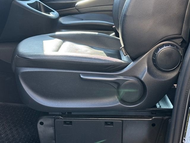 2021 Mercedes-Benz Metris Passenger