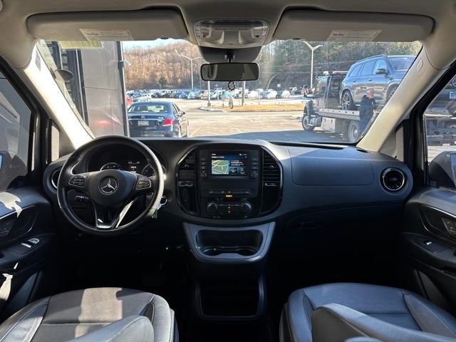 2021 Mercedes-Benz Metris Passenger