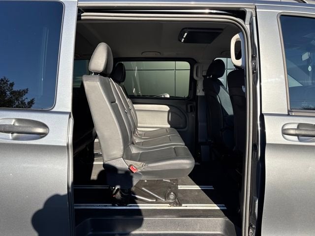 2021 Mercedes-Benz Metris Passenger