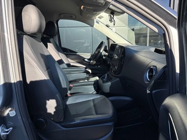 2021 Mercedes-Benz Metris Passenger