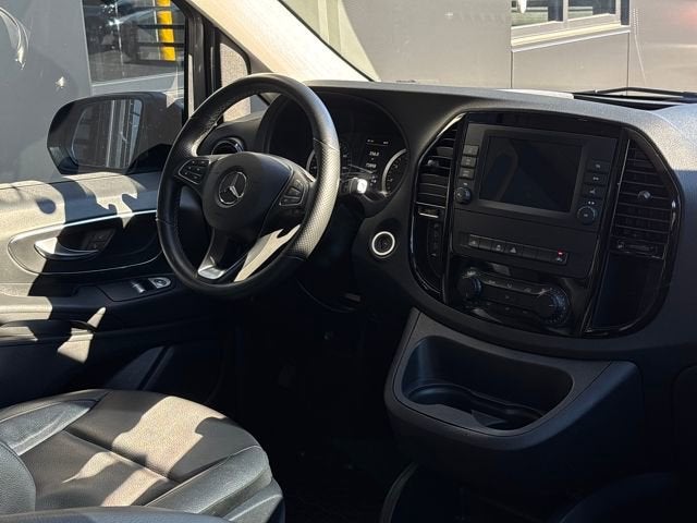 2021 Mercedes-Benz Metris Passenger