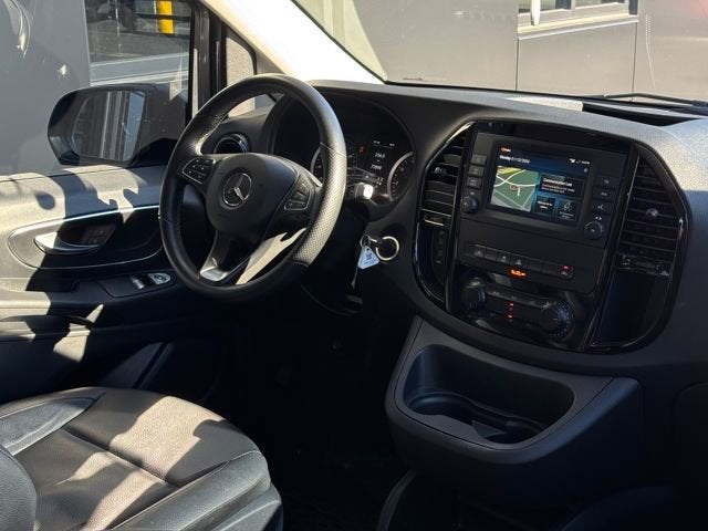 2021 Mercedes-Benz Metris Passenger