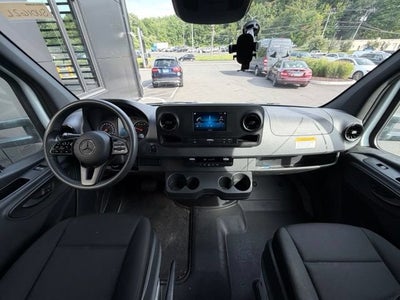 2023 Mercedes-Benz Sprinter 3500 Cab Chassis 144 WB Box Truck