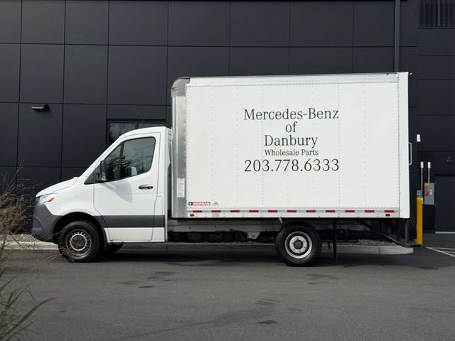 2023 Mercedes-Benz Sprinter 3500 Cab Chassis 144 WB Box Truck