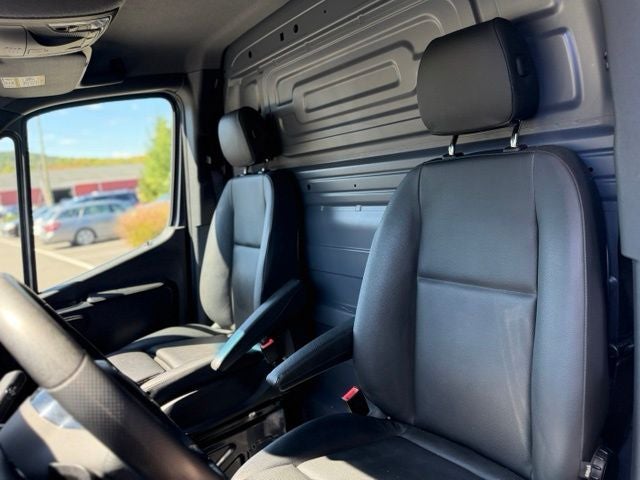 2026 Mercedes-Benz Sprinter 2500 Cargo 144 WB