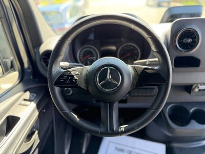 2026 Mercedes-Benz Sprinter 2500 Cargo 144 WB