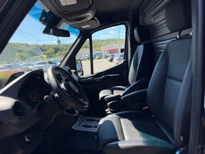 2026 Mercedes-Benz Sprinter 2500 Cargo 144 WB