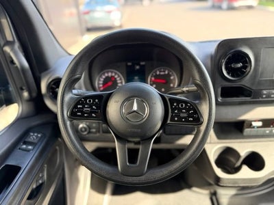 2023 Mercedes-Benz Sprinter 2500 Cargo 144 WB