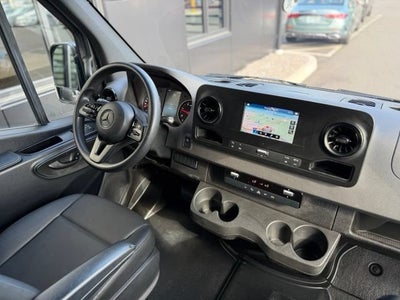 2023 Mercedes-Benz Sprinter 2500 Cargo 144 WB