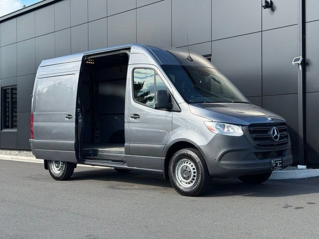 2023 Mercedes-Benz Sprinter 2500 Cargo 144 WB