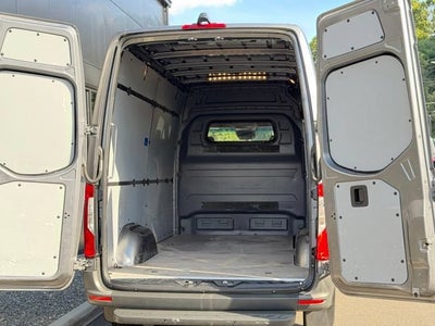 2023 Mercedes-Benz Sprinter 2500 Cargo 144 WB