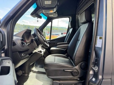 2023 Mercedes-Benz Sprinter 2500 Cargo 144 WB