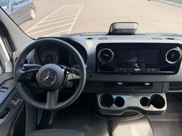2026 Mercedes-Benz Sprinter 2500 Cargo 144 WB