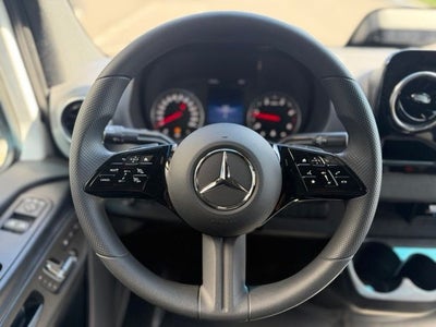 2026 Mercedes-Benz Sprinter 2500 Cargo 144 WB
