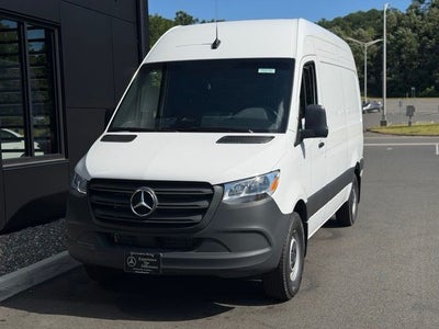 2026 Mercedes-Benz Sprinter 2500 Cargo 144 WB