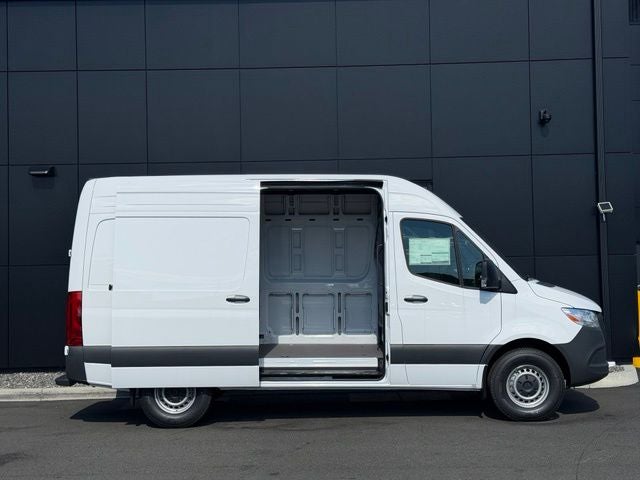 2026 Mercedes-Benz Sprinter 2500 Cargo 144 WB