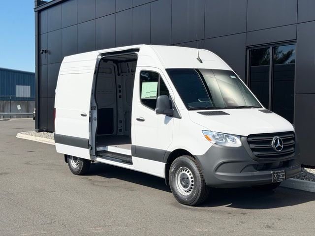 2026 Mercedes-Benz Sprinter 2500 Cargo 144 WB