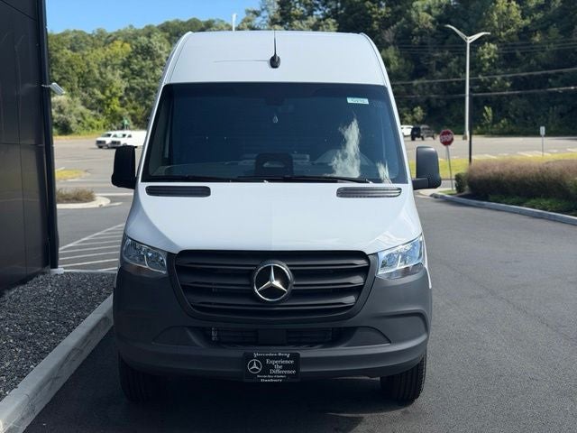 2026 Mercedes-Benz Sprinter 2500 Cargo 144 WB