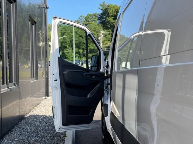 2024 Mercedes-Benz Sprinter 2500 Cargo 144 WB
