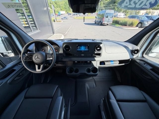 2024 Mercedes-Benz Sprinter 2500 Cargo 144 WB