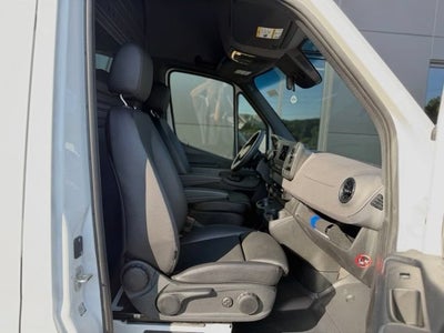 2024 Mercedes-Benz Sprinter 2500 Cargo 144 WB