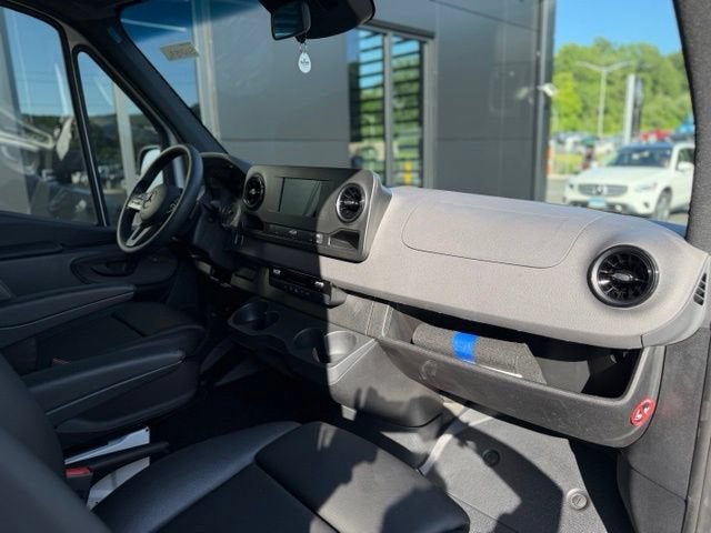 2024 Mercedes-Benz Sprinter 2500 Cargo 144 WB