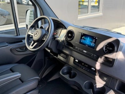 2024 Mercedes-Benz Sprinter 2500 Cargo 144 WB