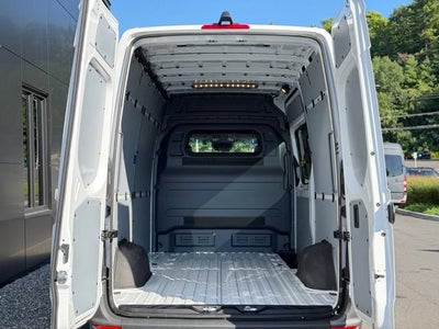 2024 Mercedes-Benz Sprinter 2500 Cargo 144 WB