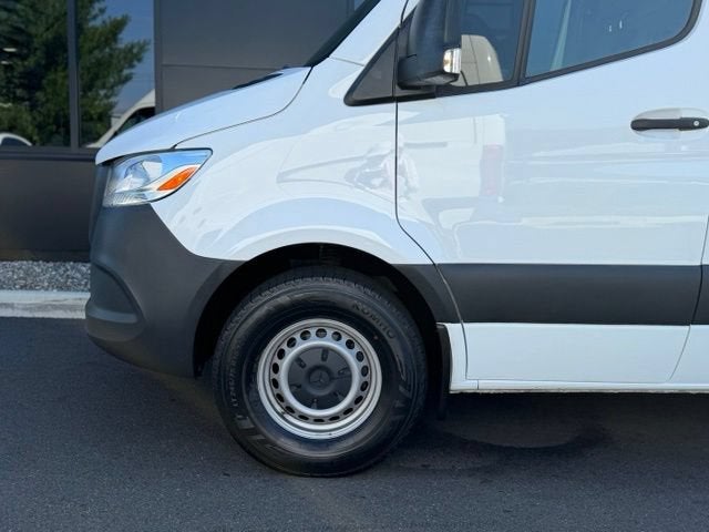2024 Mercedes-Benz Sprinter 2500 Cargo 144 WB