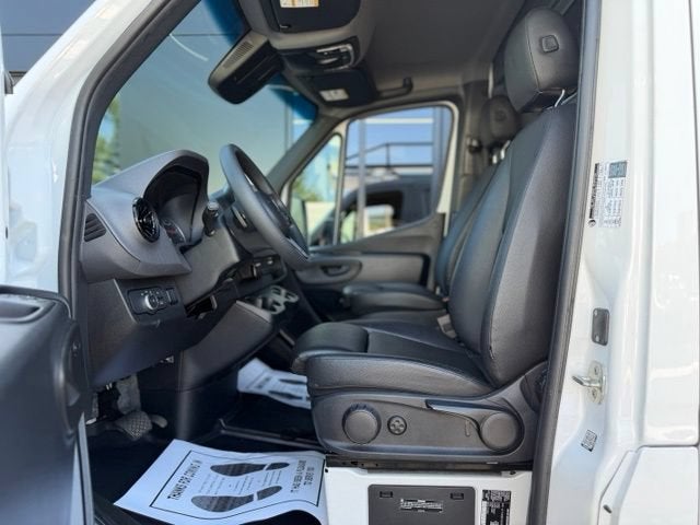 2024 Mercedes-Benz Sprinter 2500 Cargo 144 WB