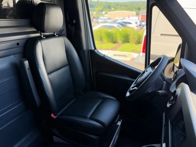 2024 Mercedes-Benz Sprinter 2500 Cargo 144 WB