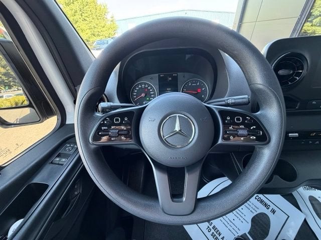 2024 Mercedes-Benz Sprinter 2500 Cargo 144 WB
