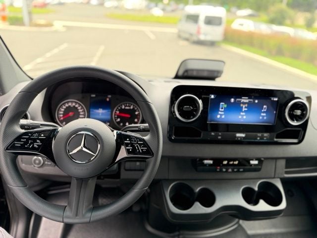 2026 Mercedes-Benz Sprinter 2500 Cargo 144 WB 4MATIC®