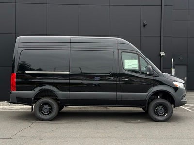 2026 Mercedes-Benz Sprinter 2500 Cargo 144 WB 4MATIC®